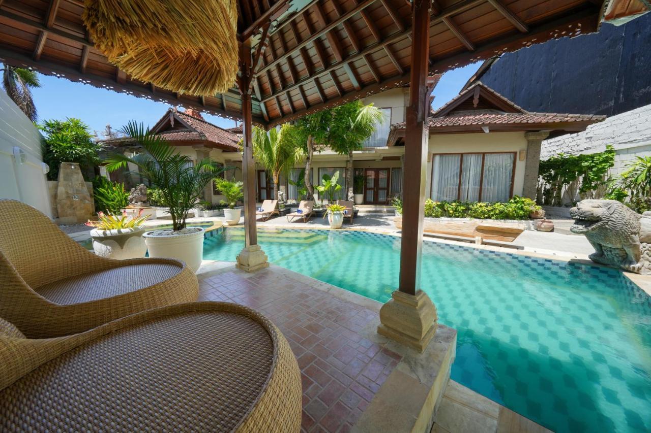 विला Chandi 1 - Legian-seminyak - 8 Bedroom - 7 Bathroom *
